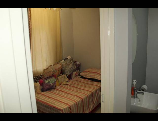 2 BEDROOM APARTMENT FOR SALE IN JABULANI